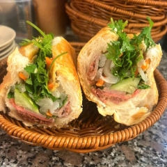Bánh Mì Bi Phố Cổ